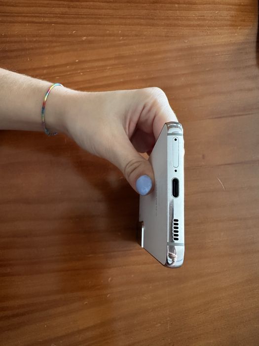 Samsung Galaxy S22 128GB Branco