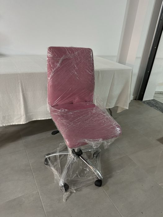 Cadeira escritorio rosa