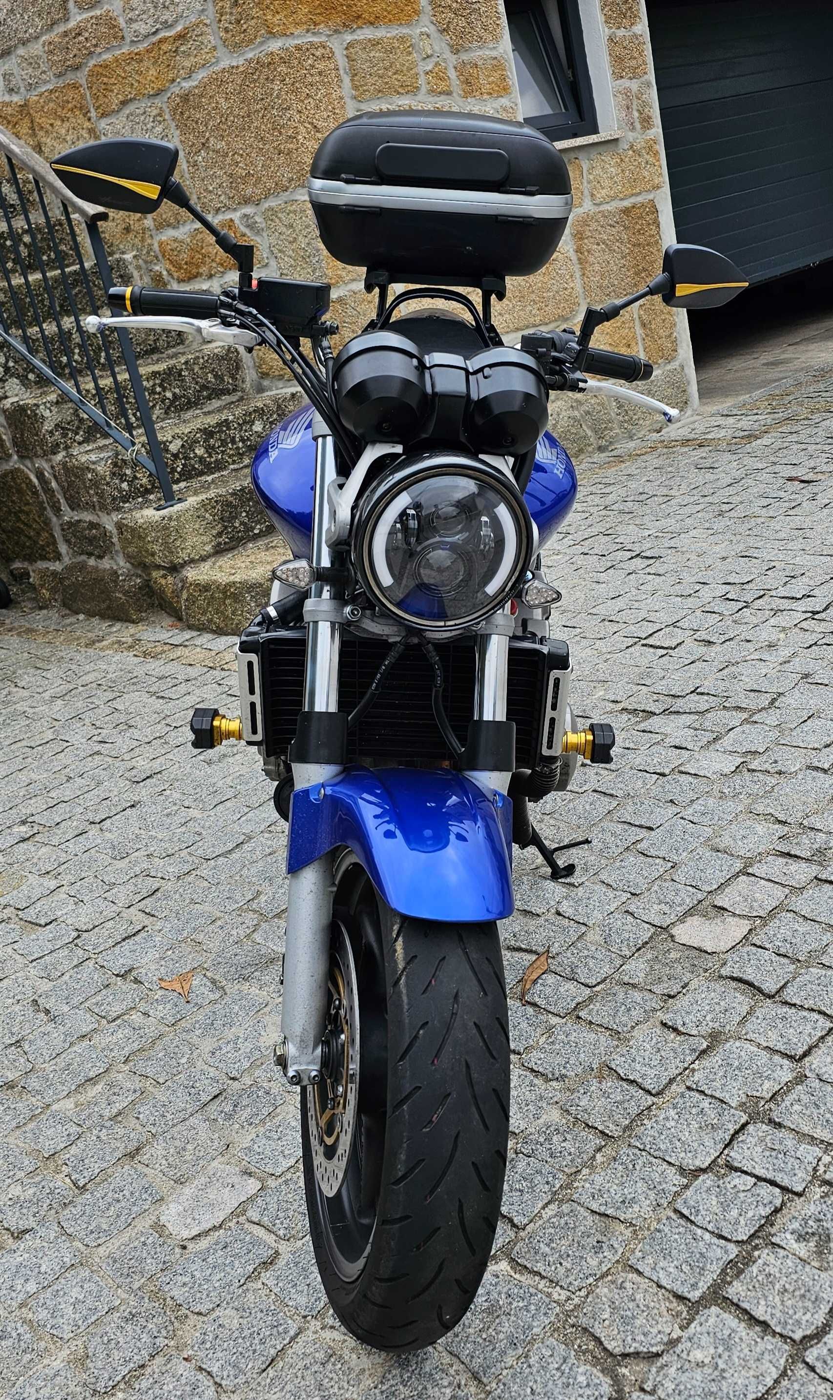 Honda hornet CB 900 f
