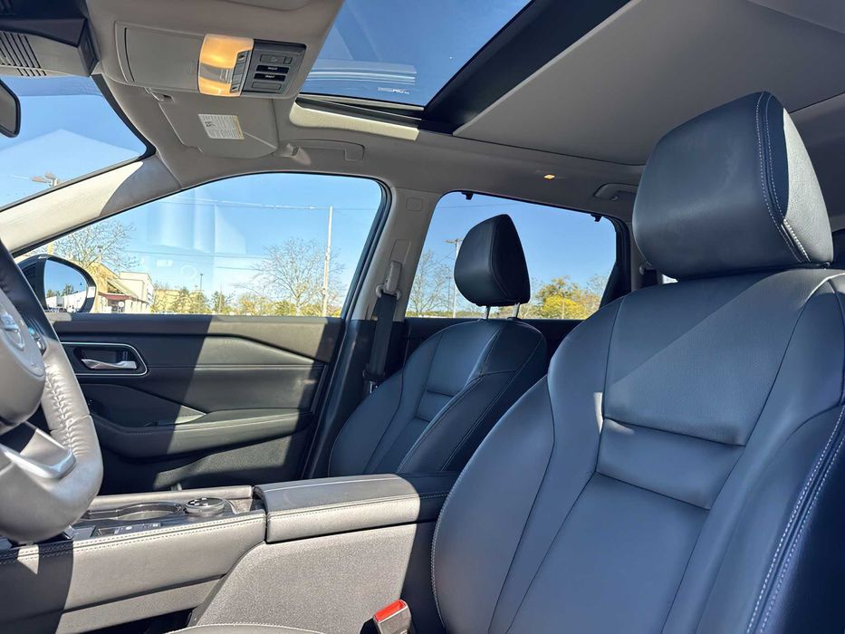 Nissan Rogue SL      2021