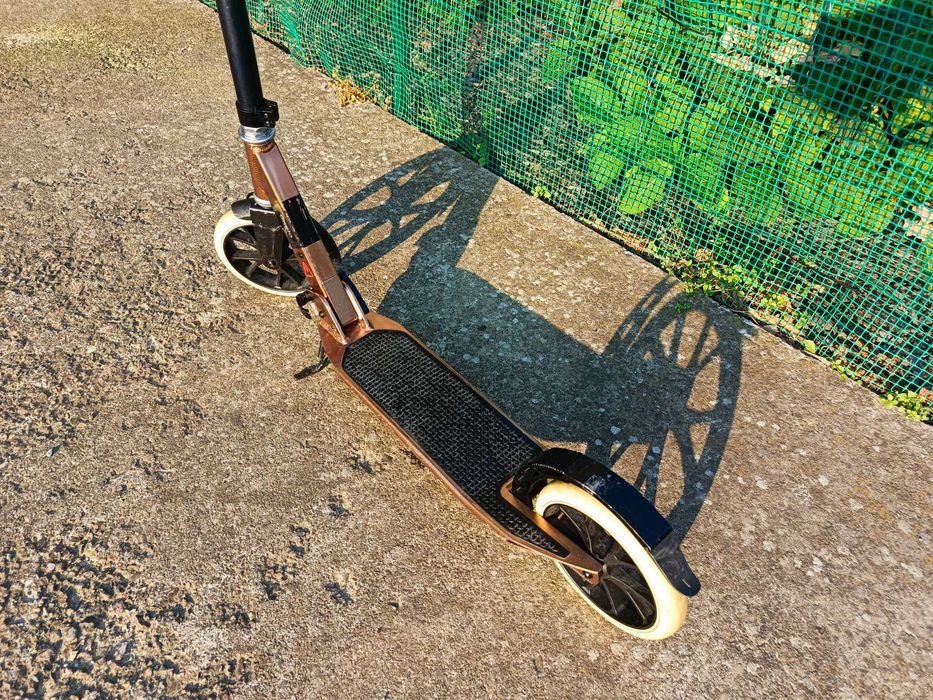 sprzedam hulajnogę oxelo aluminiowa stan bdb decathlon