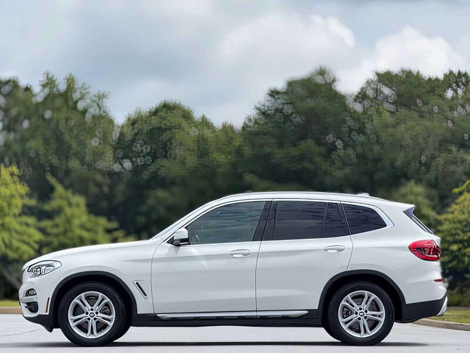 BMW X3      2020