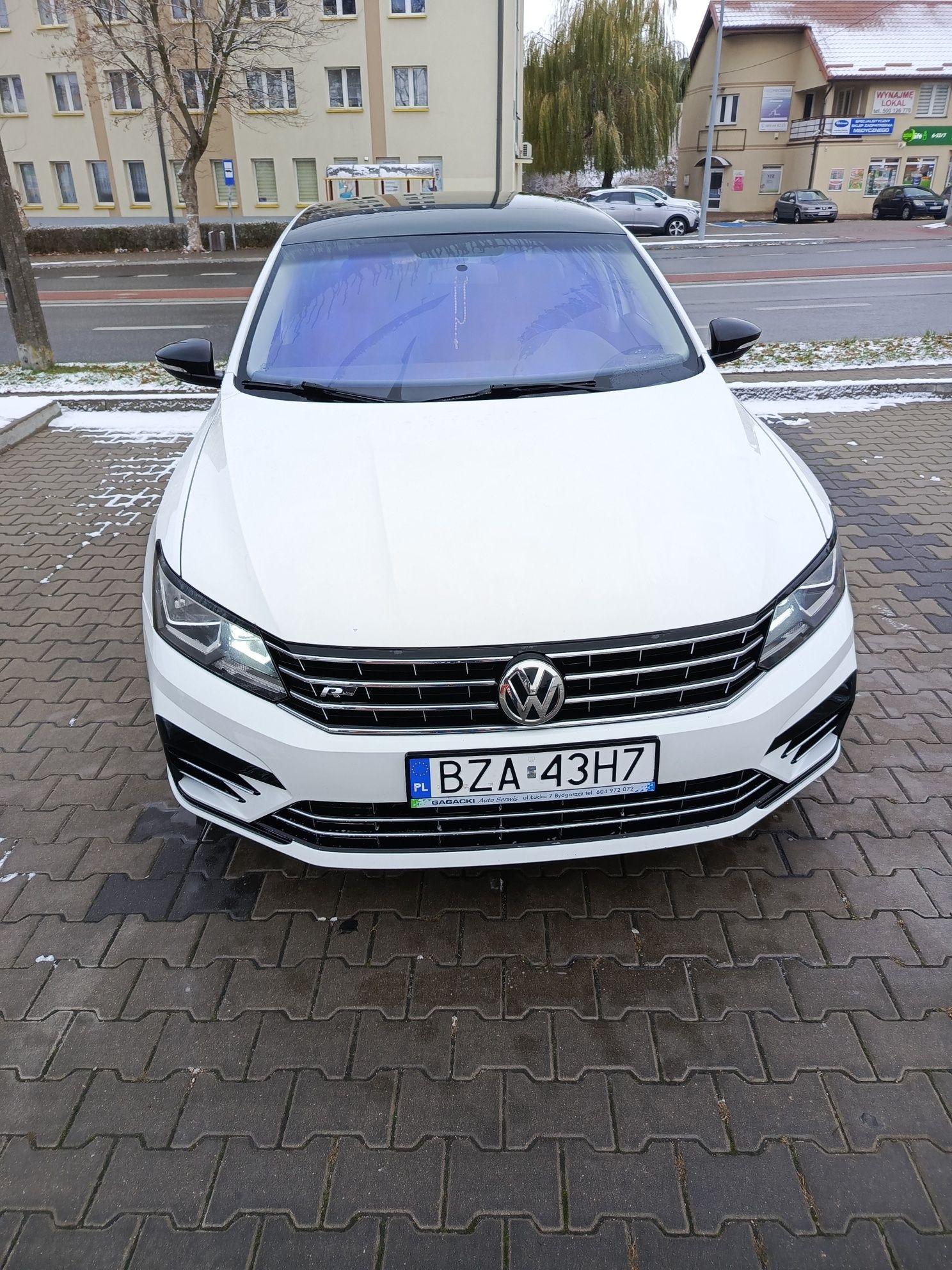 VW Passat B8 R-line Black 2.0 tsi