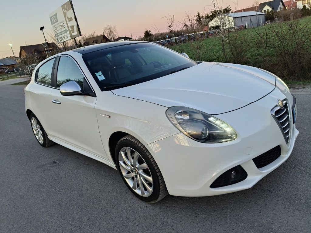 Alfa Romeo Giulietta 2.0 JTDM Turismo *** Bogate Wyposażenie ***