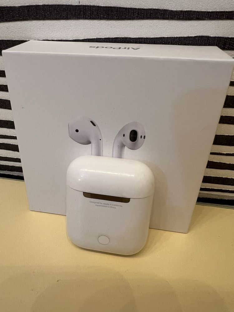 Навушники AirPods 1 (на деталі чи під відновлення)