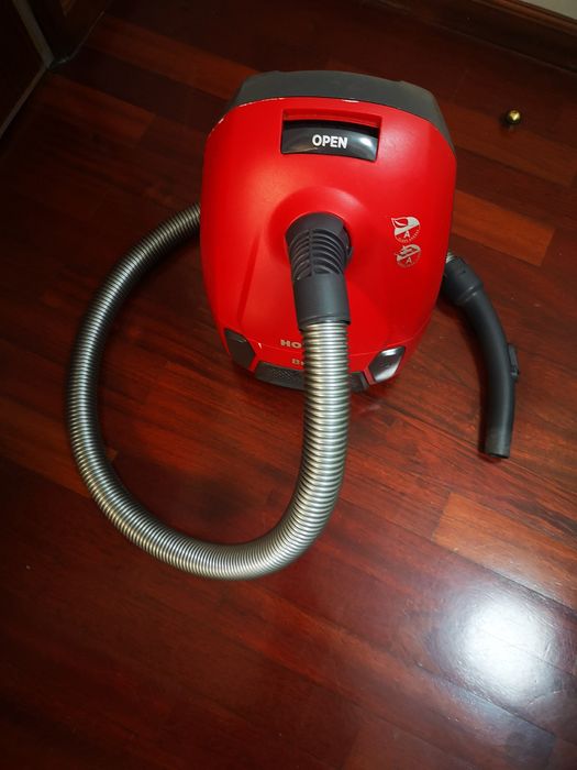 Aspirador Hoover 700W