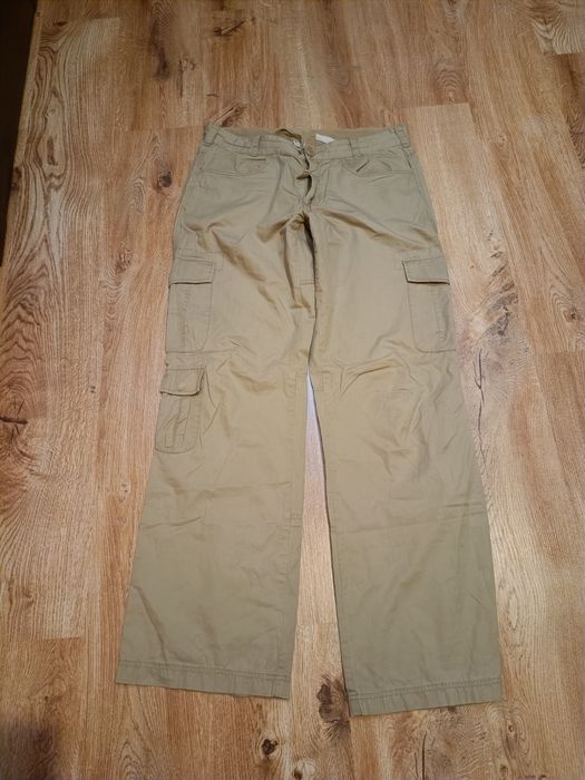 Super spodnie typu bojowki cargo z wieloma kieszeniami
