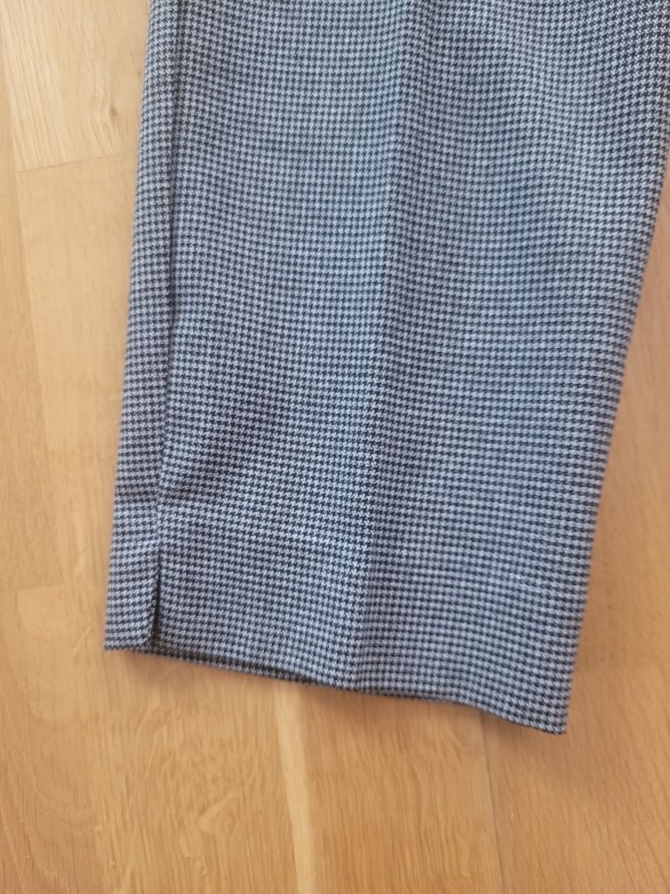 Garnitur ze spodniami nowy firmy Zara