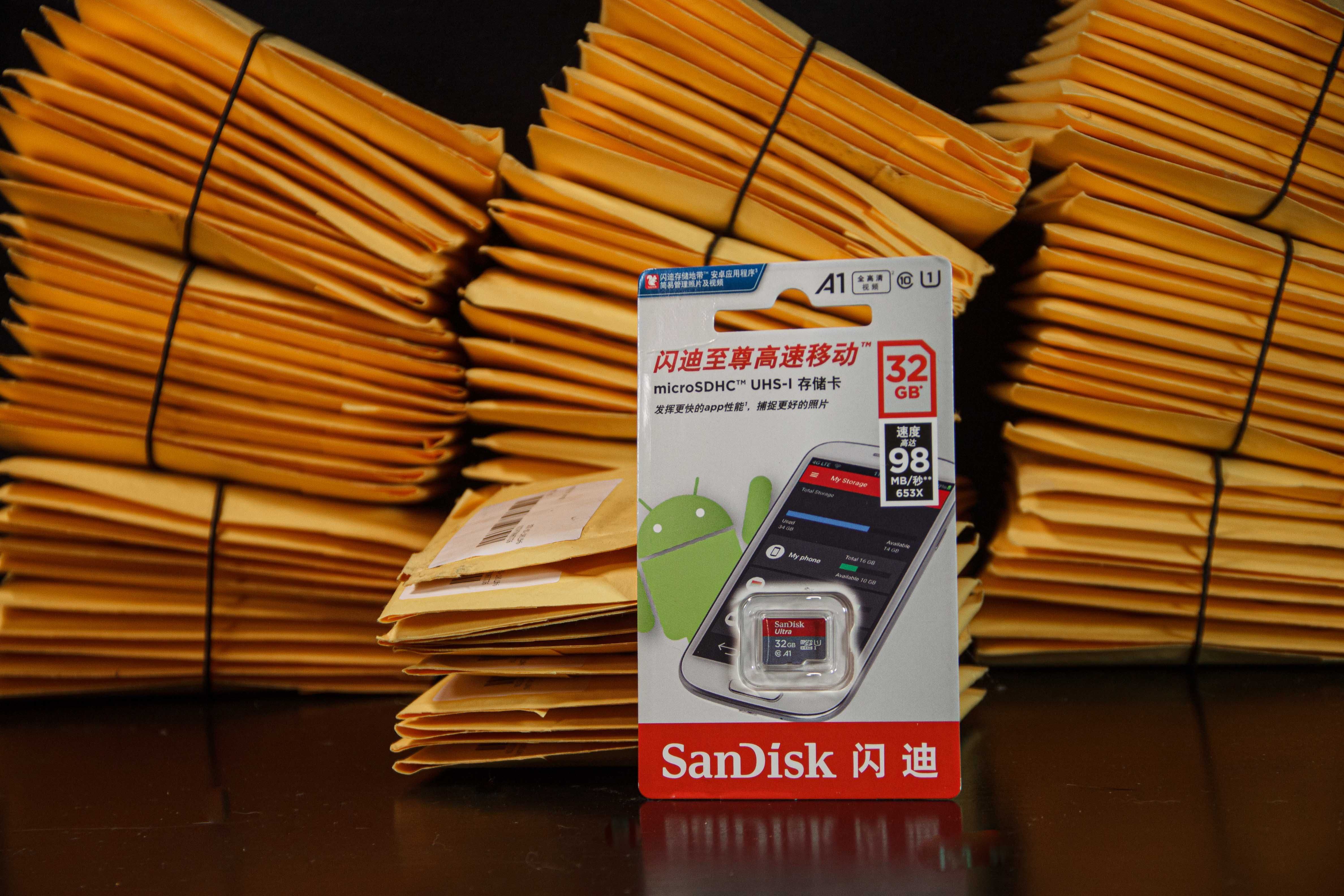 Lote 100 Cartões SanDisk microSDHC 32GB