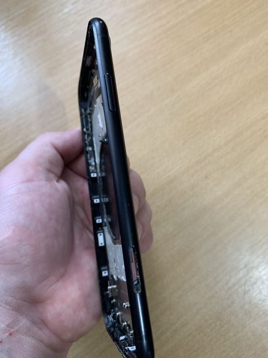 Корпус IPhone XR