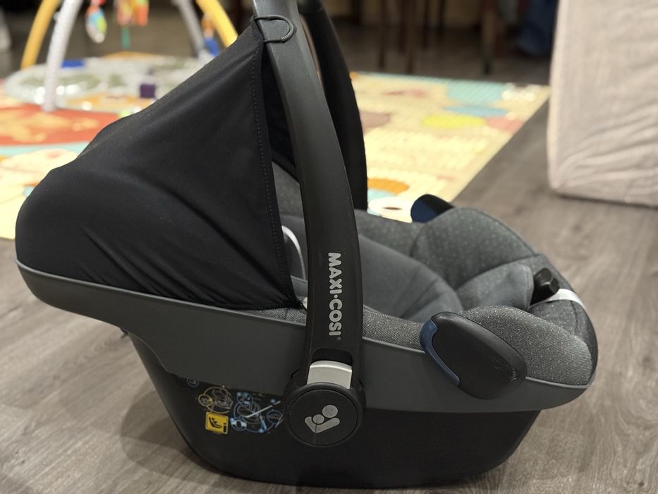 Автолюлька Maxi-Cosi Pebble Pro I-size, відмінний стан