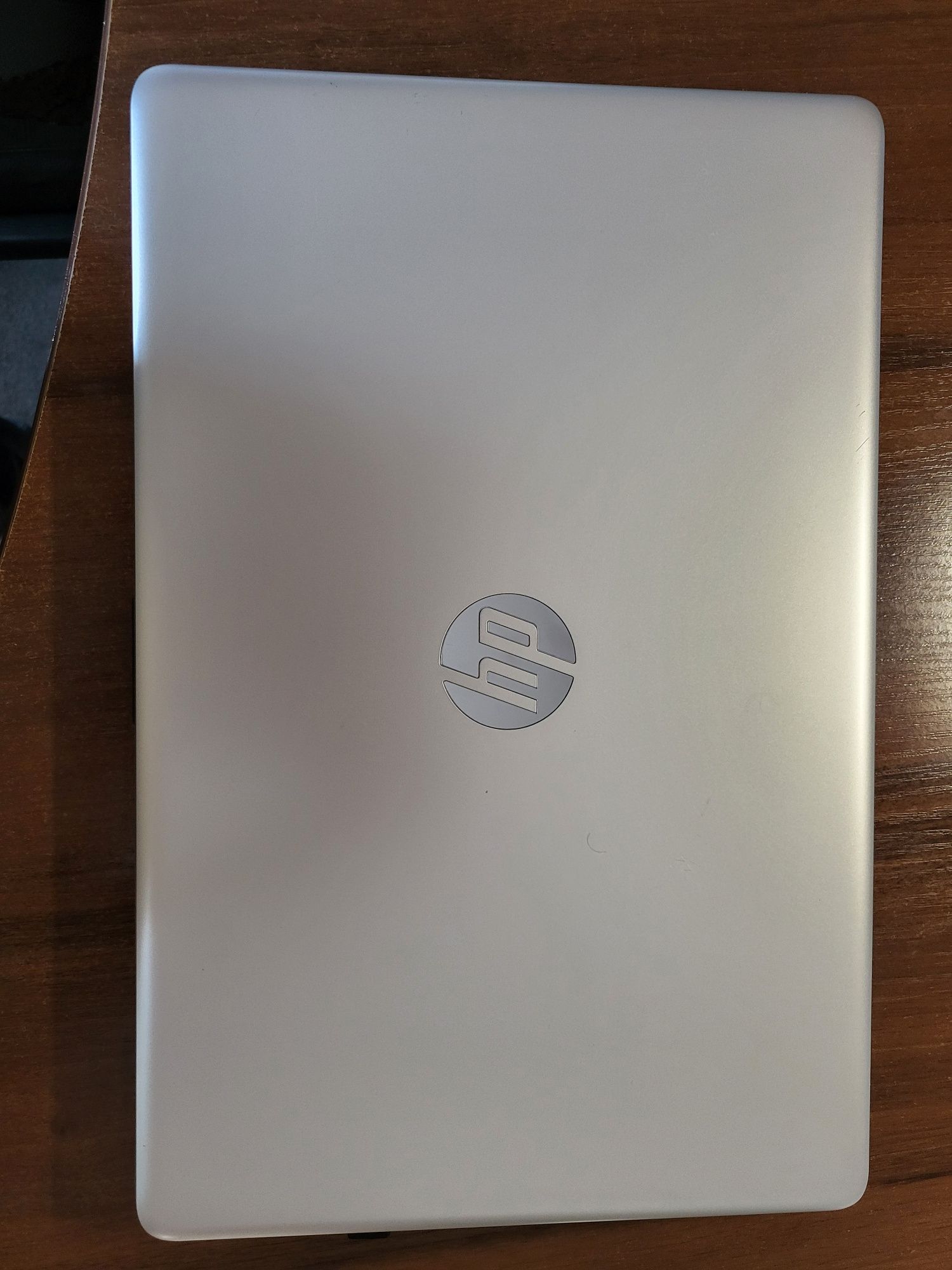 Ноутбук HP - lapton 15 -dao0147ur