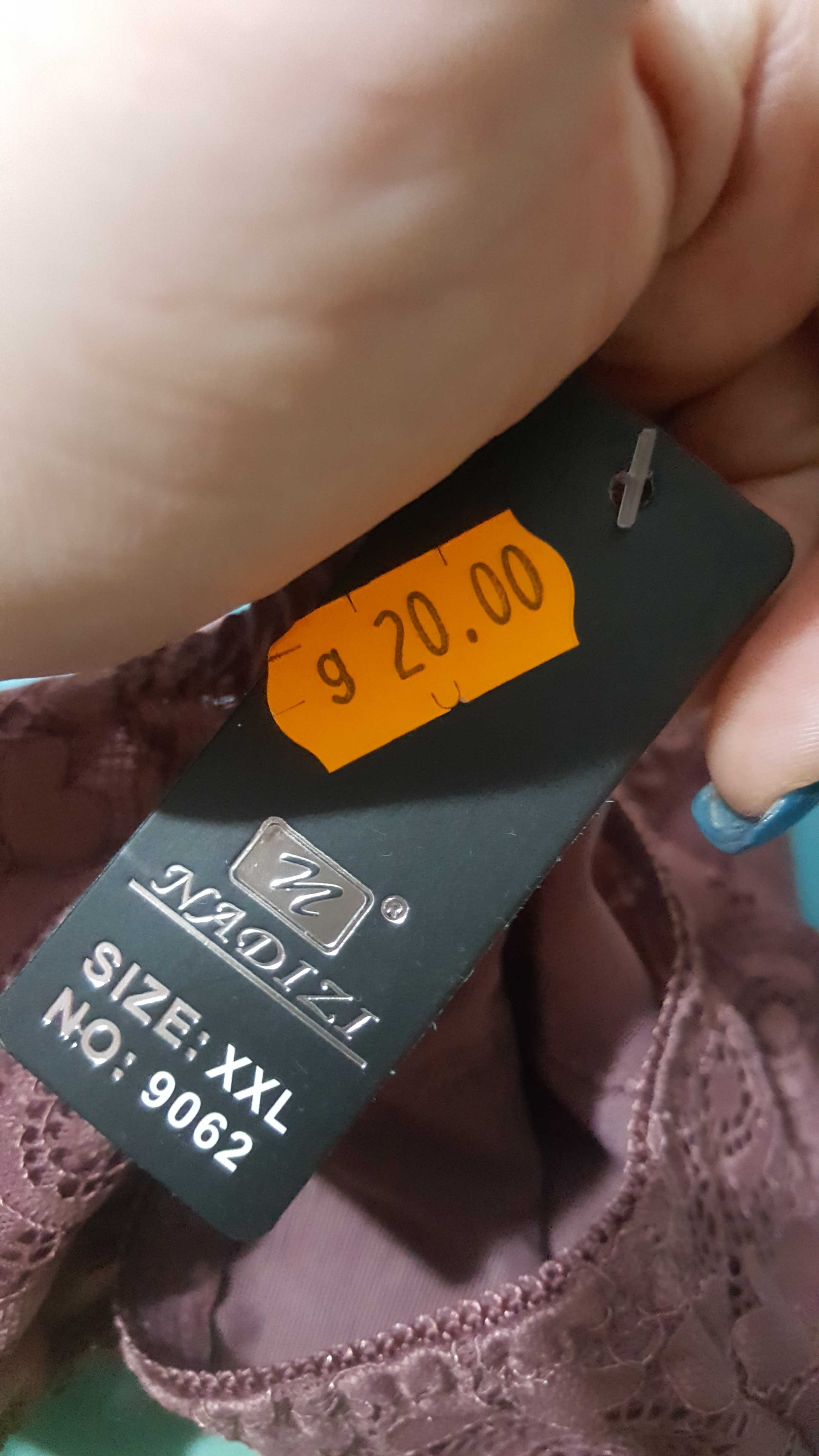 Eleganckie stringi bordo