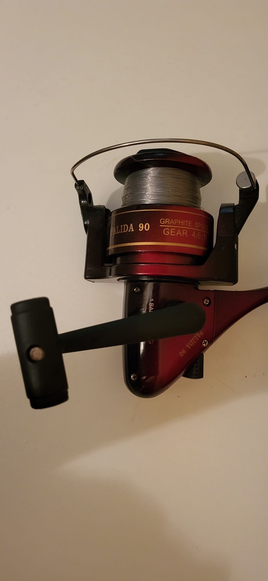 Cana de pesca com carreto