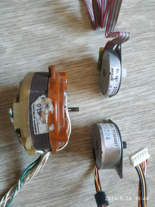 Микродвигатели для ПК, принтеров, магнитофонов и др. устройств