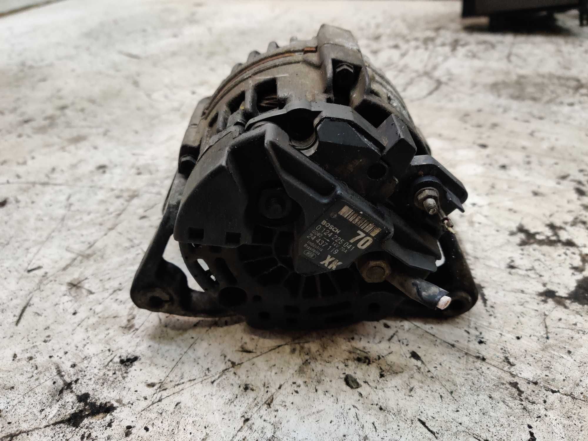 Opel Corsa C Agila Meriva A 1.2 12V 1.4 16V Alternator