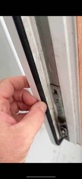 Заміна резинок на вікнах  ТЕЛЕФОНУЙТЕ!