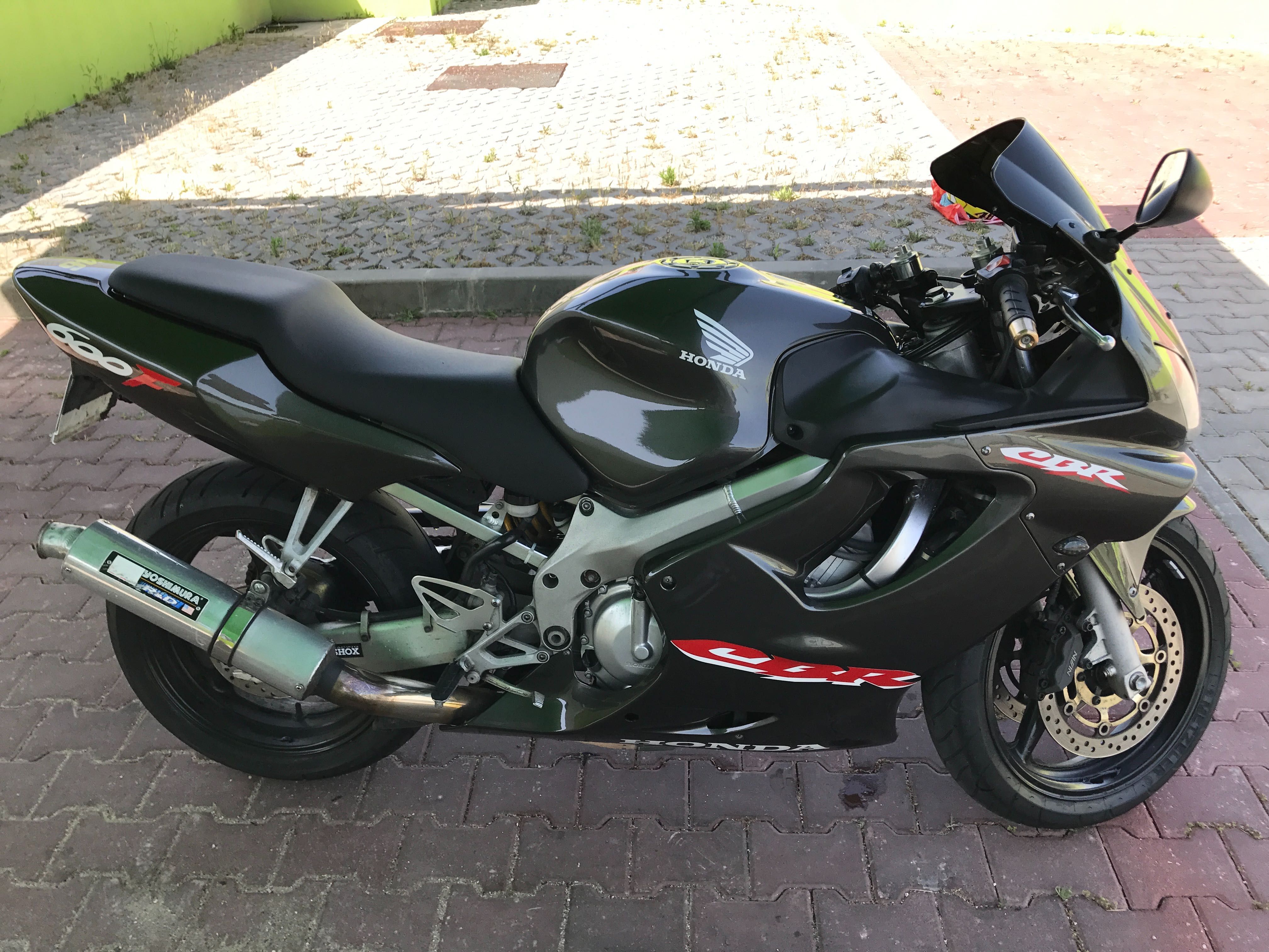 Honda CBR 600F4i