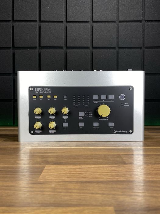 Звуковая карта Steinberg UR28M