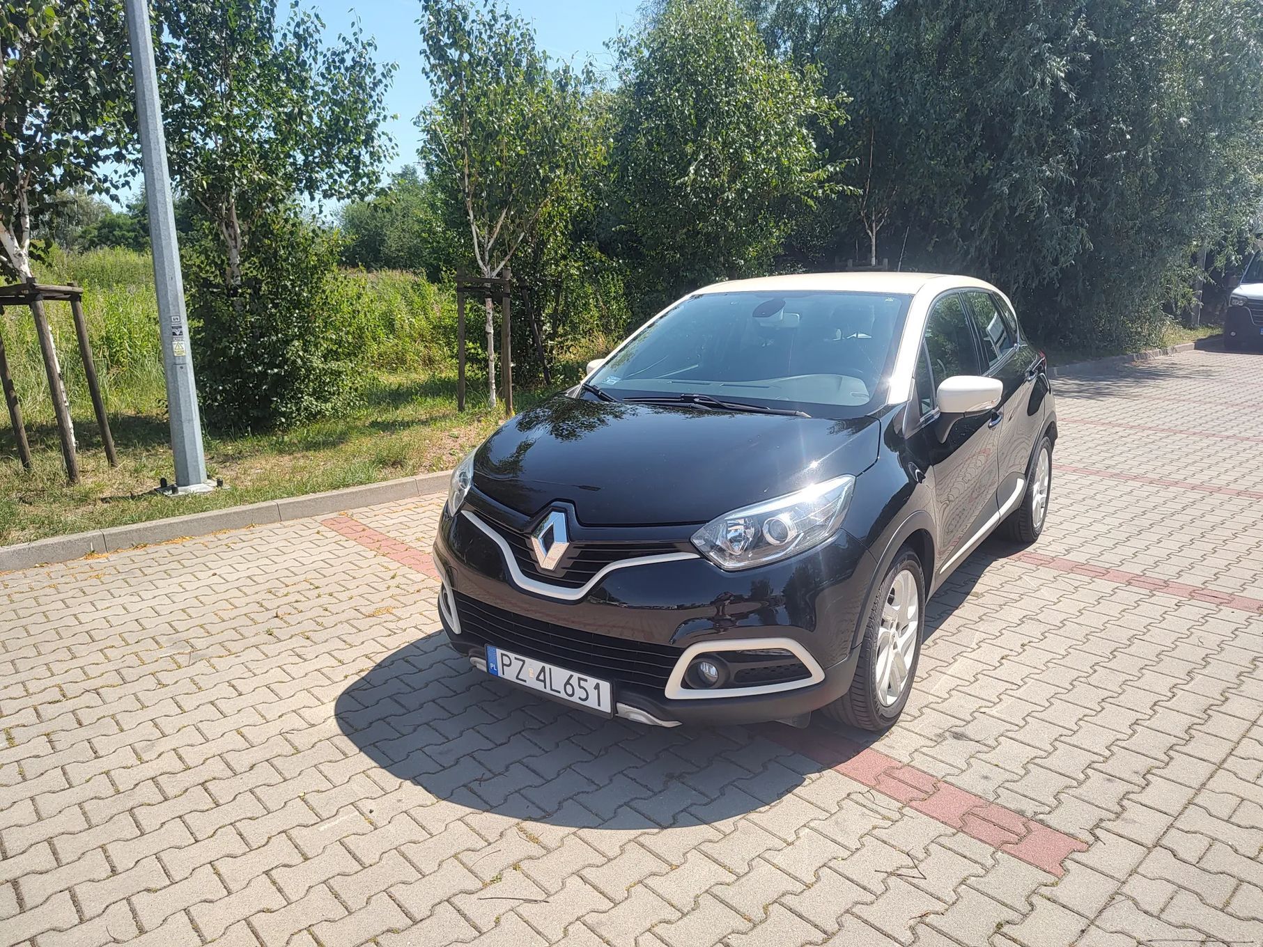 Renault Captur Renault Captur 1.2 TCe salon PL | Automat | serwis. w ASO | 62 tys km.