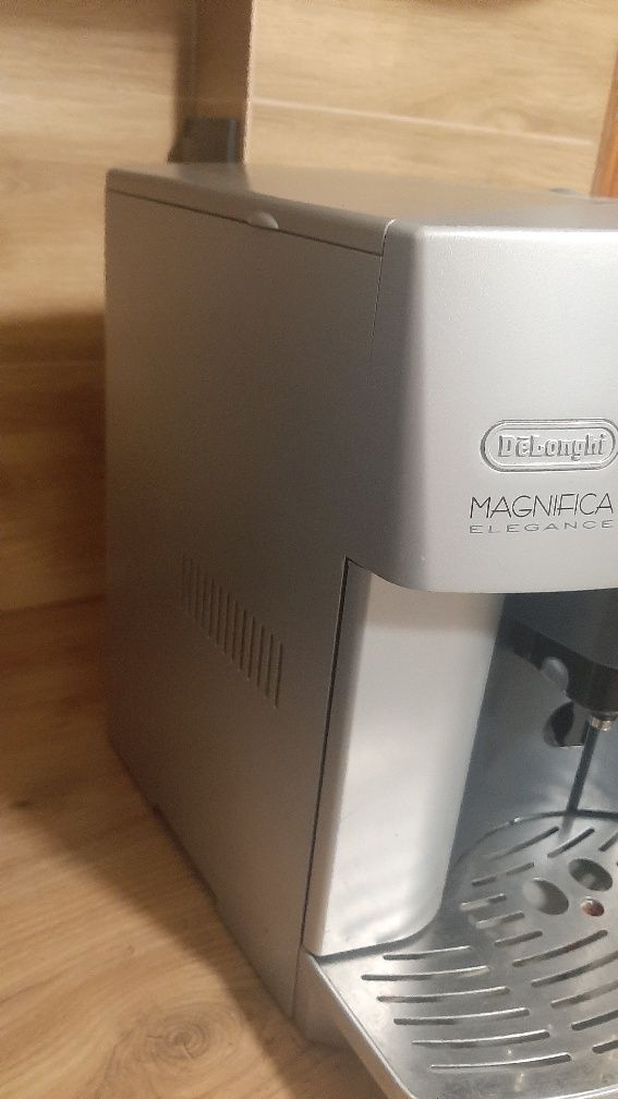 Delonghi Magnifica