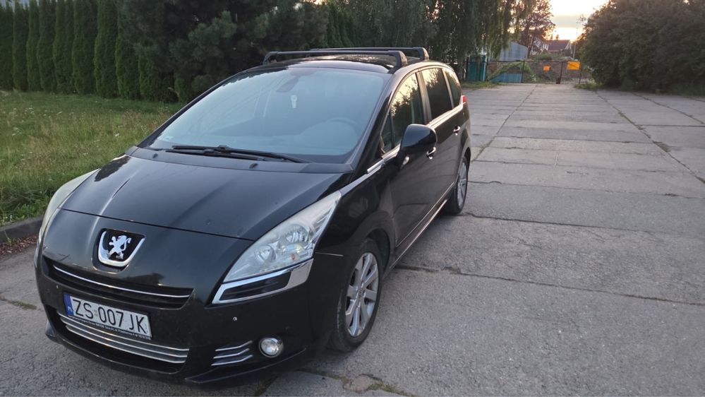 Peugot 5008 7os 2013r 1.6hdi bardzo dobry stan. Bez wkladu