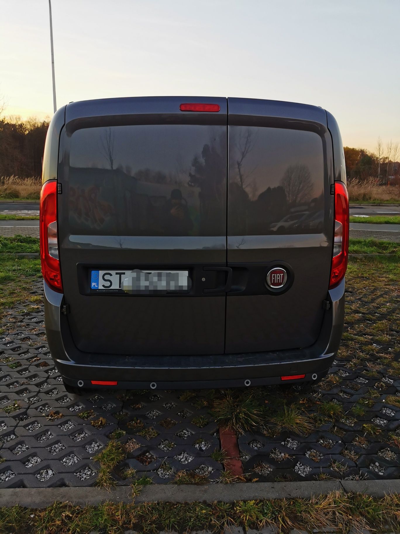 Sprzedam samochód Fiat Doblo maxi