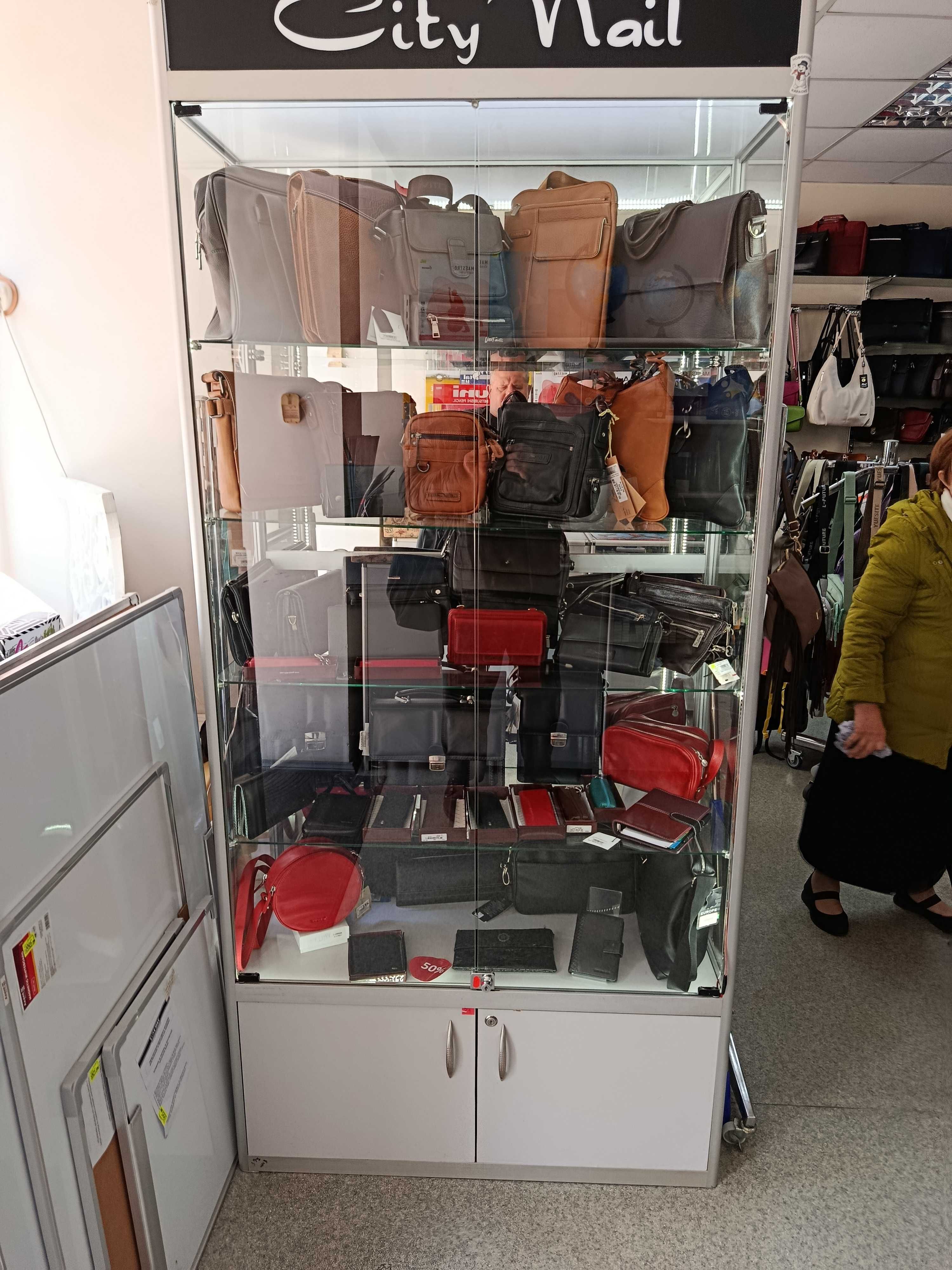 продам торговую мебель