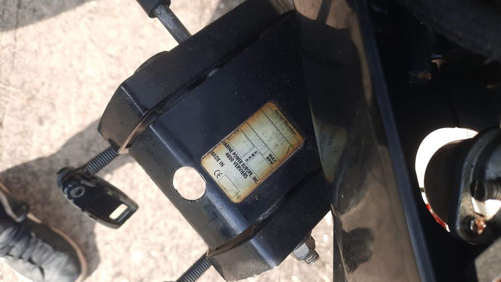 Sprzedam sprawny silnik do łodzi Mercury