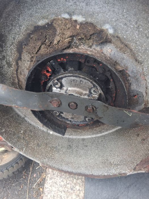 Corta relva KUBOTA
