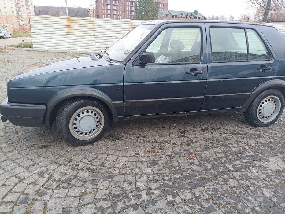 Продам гольф 2 на повному ходу