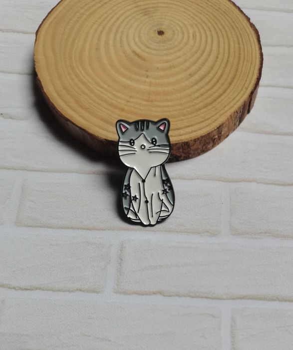 Kolorowa metalowa przypinka, badzik, pin, broszka: kot, kotek [2]