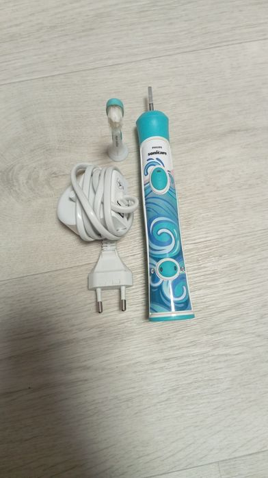 Зубна електрична щітка Philips Sonicare