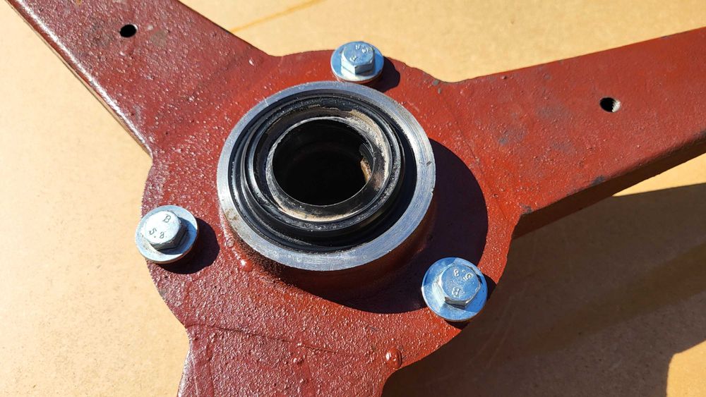 Krzyżak bębna gwiazda pralki POLAR PDS 585