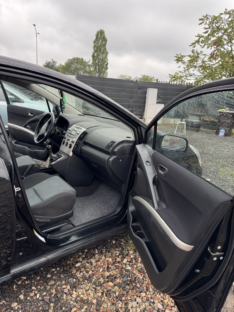 Toyota Corolla Verso idealny stan 2.0 diesel