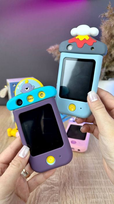 Фотоапарат у вигляді смартфона