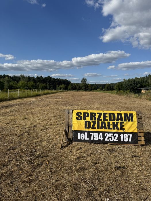 Działka budowlana Żerków 0,30 ha/ Brzeg Dolny/ Wołów