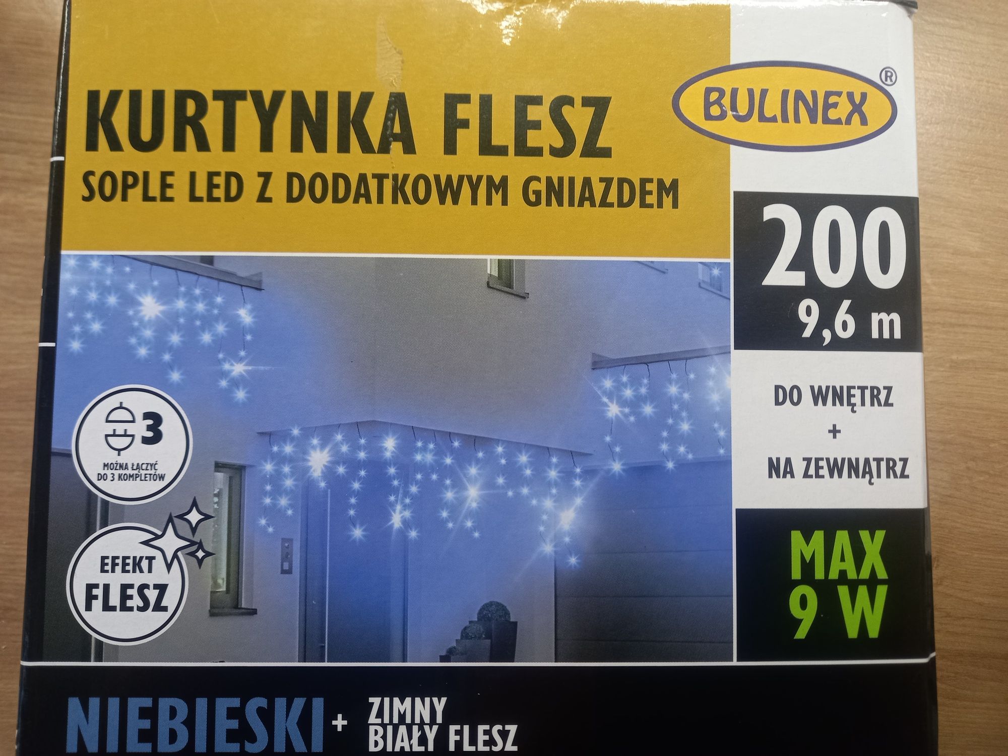 Kurtyna z fleszem ponad 19 metrów oświetlenia