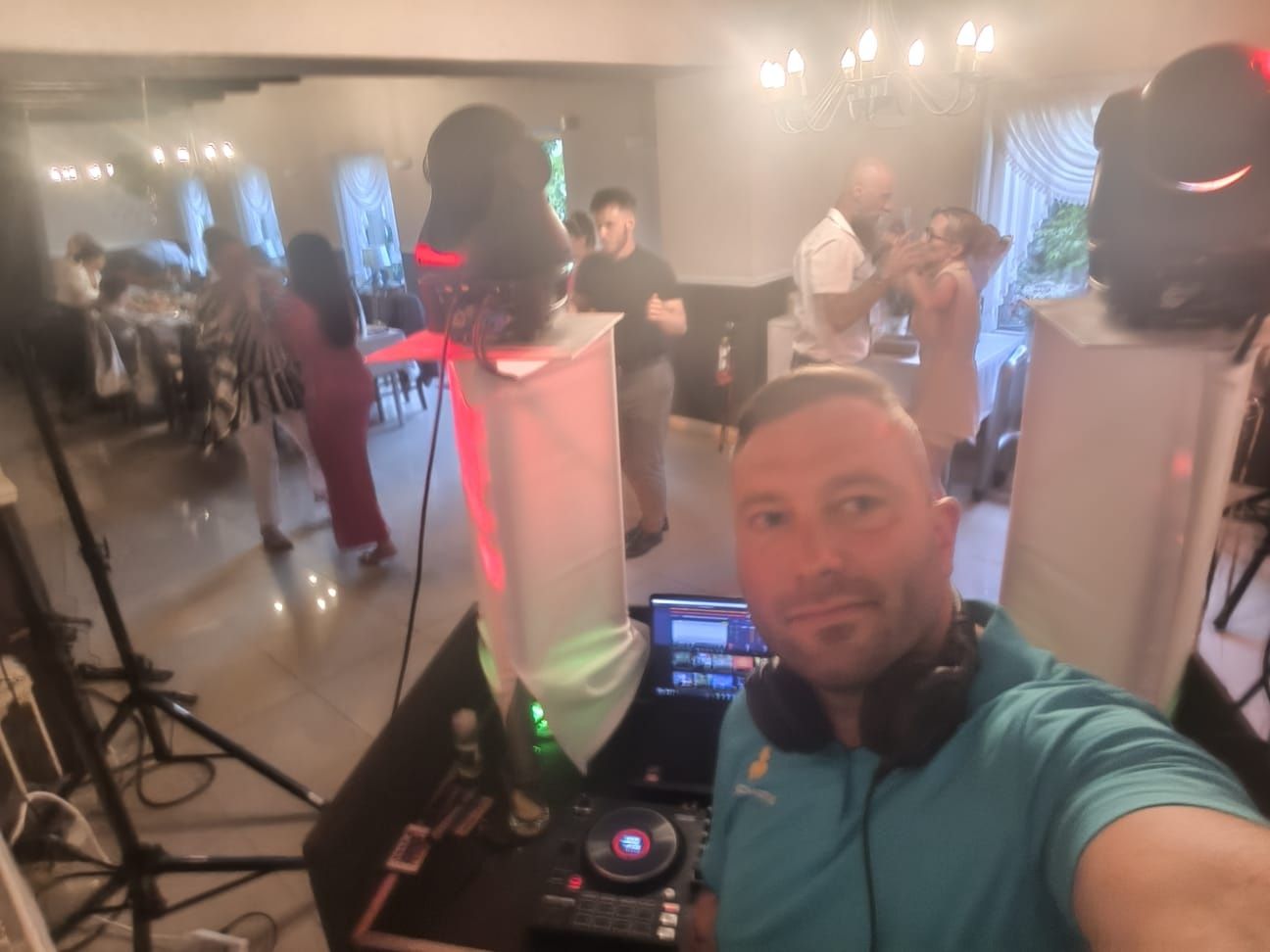 DJ na Urodziny,Firmowki,Imprezy + piszę teksty piosenek o Tobie!