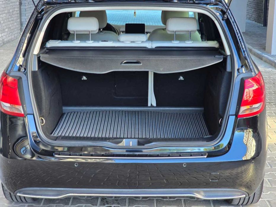 Продам  Mercedes-Benz B-Class 2016. Можна в розстрочку, під викуп.