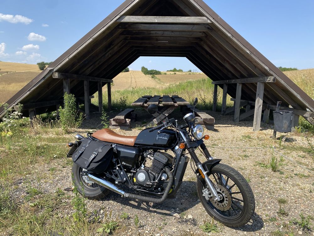 Junak m14 cafe 125 caffe racer