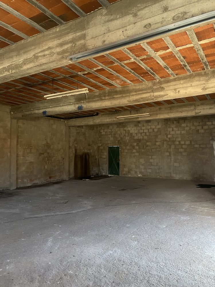 Garagem / Armazém