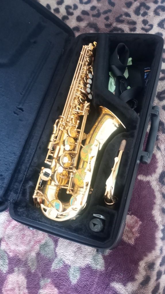 Саксофон альт Yamaha s275