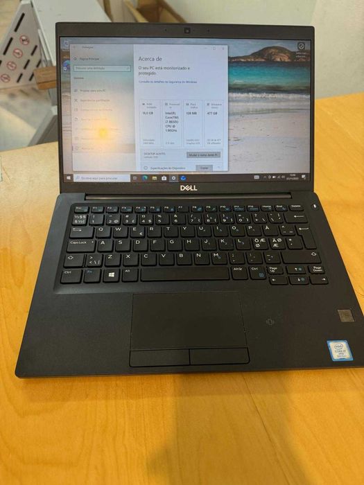 Dell Latitude 7390