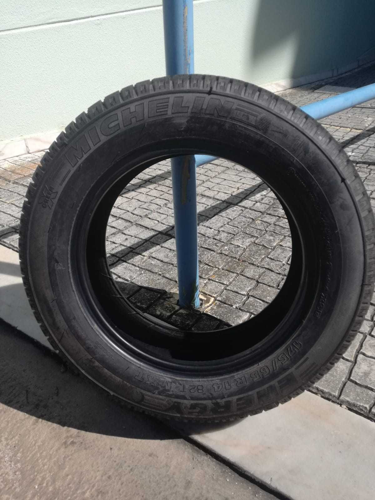 PNEU MiCHELIN 175/65 R 14 82 T para automóvel, Estado: Novo (só 7 kms)