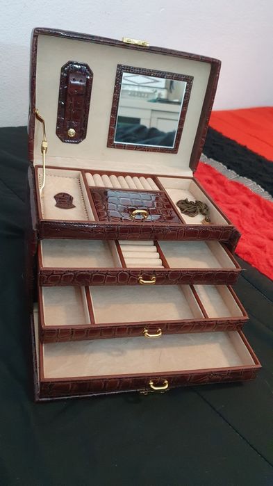 Porta jóias Sir Rondo's