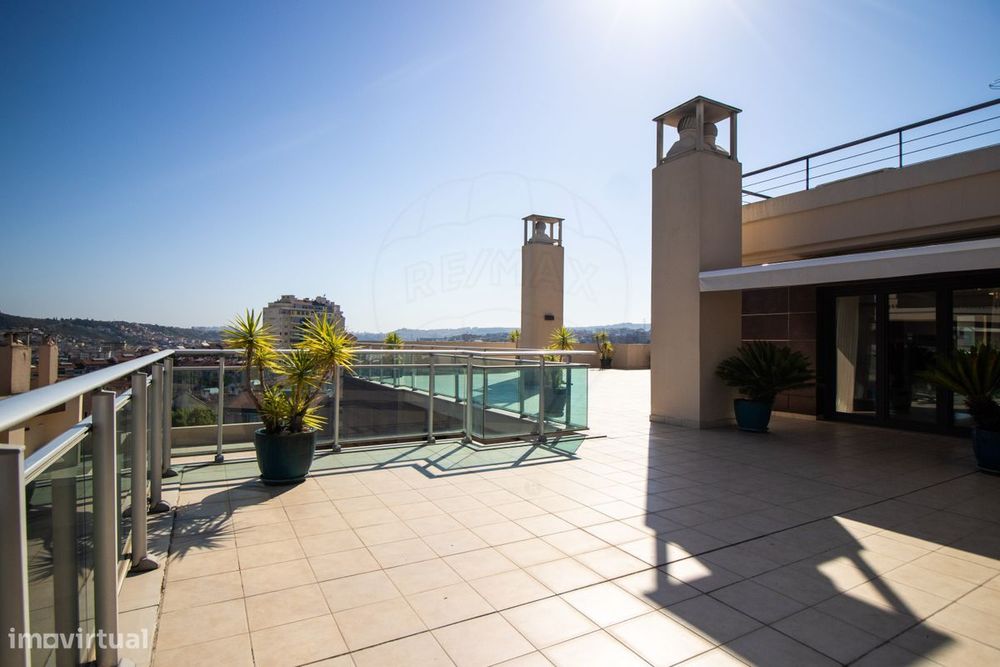 Apartamento T4 para venda