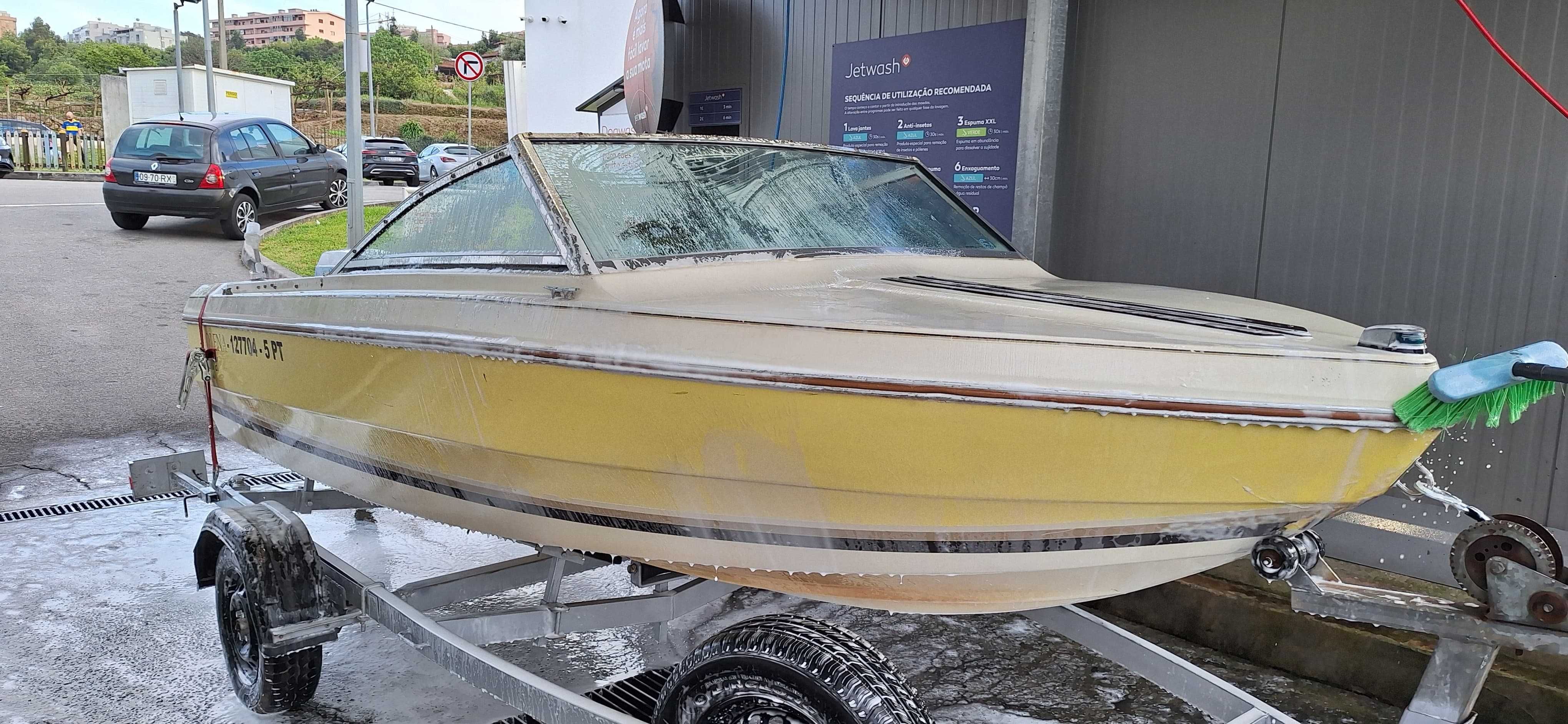 Barco pesca/passeio