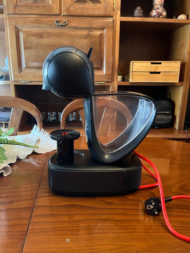 Vendo Máquina de Café Krups Dolce Gusto Infinissima KP173B10 + Descalc