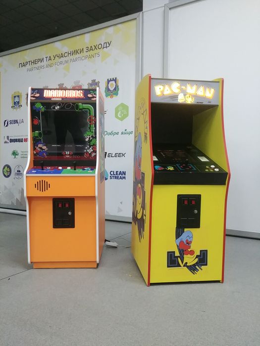 Аркадный автомат Pac-Man, Mortal Kombat